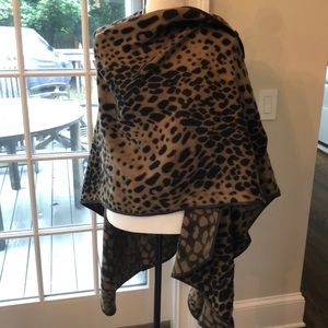 Ann Taylor leopard print leather trim shawl/poncho